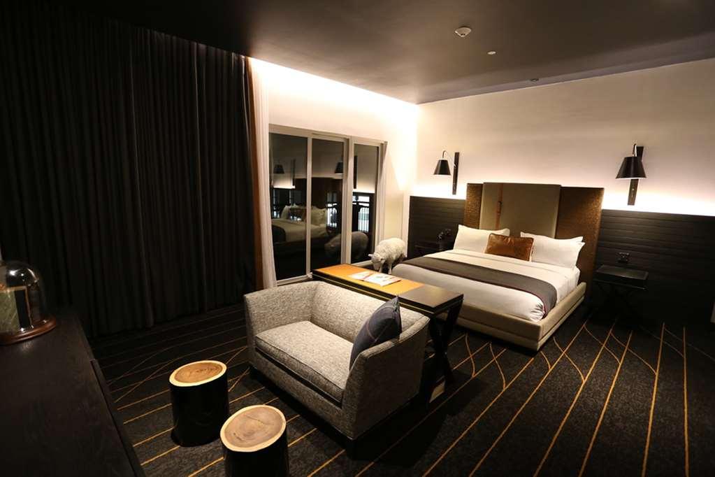 The George, By Valencia Hotel Collection College Station Rum bild