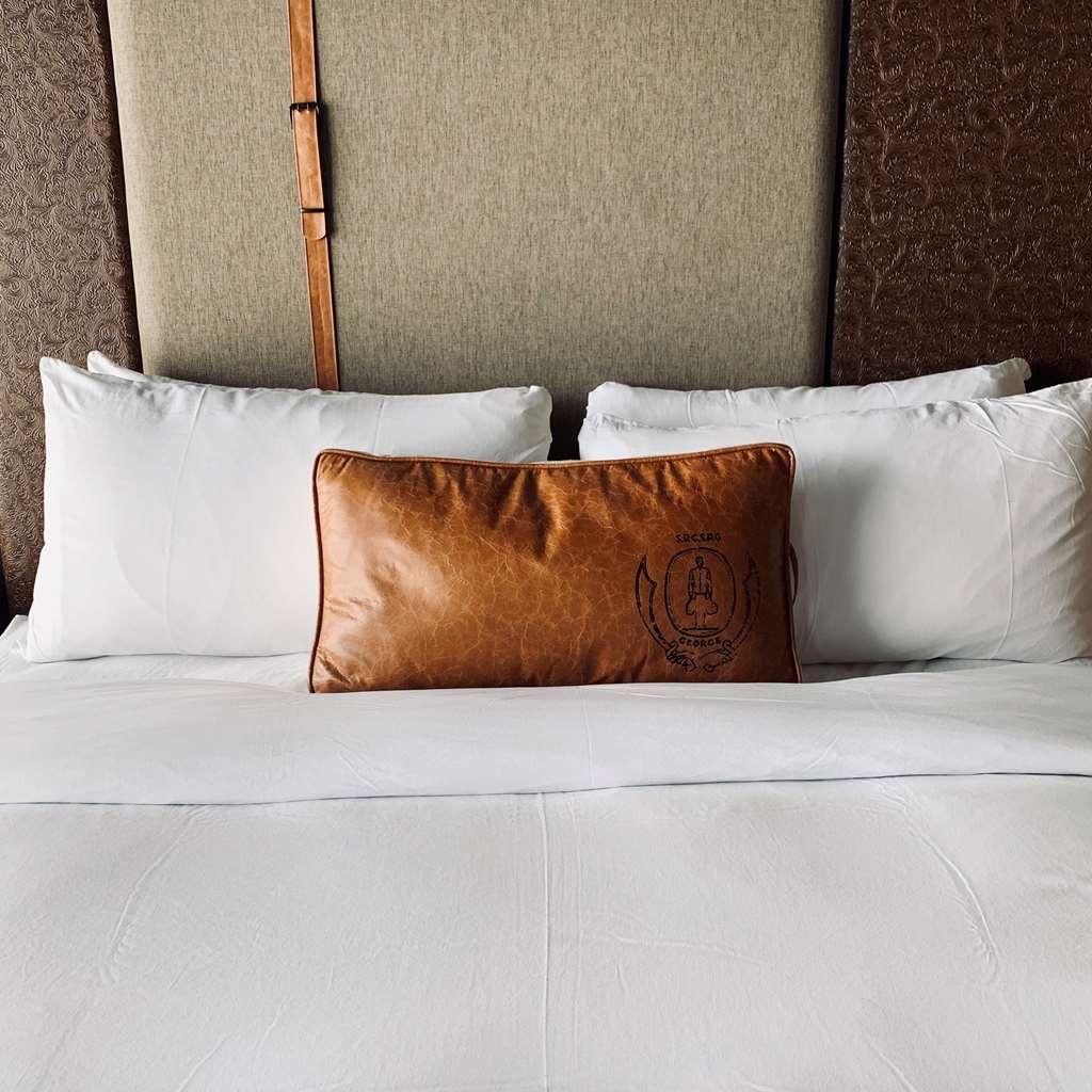 The George, By Valencia Hotel Collection College Station Rum bild