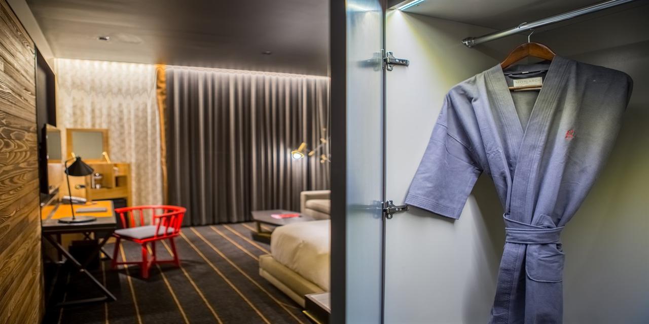 The George, By Valencia Hotel Collection College Station Exteriör bild